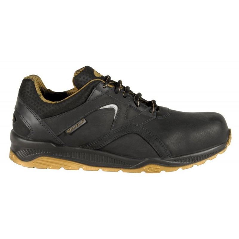 COFRA GOAL LINE S3 SRC SAFETY SHOES