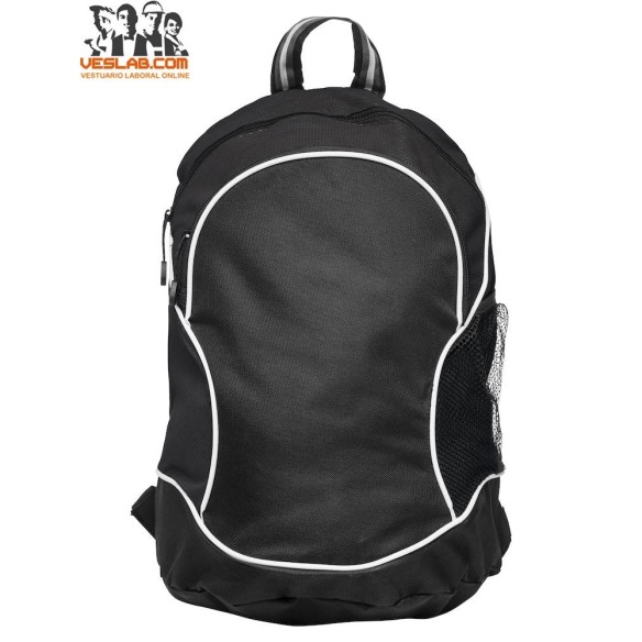 BASIC BACKPACK CLIQUE