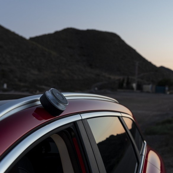 VEHICLE EMERGENCY LIGHT