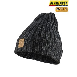 KNIT BEANIE