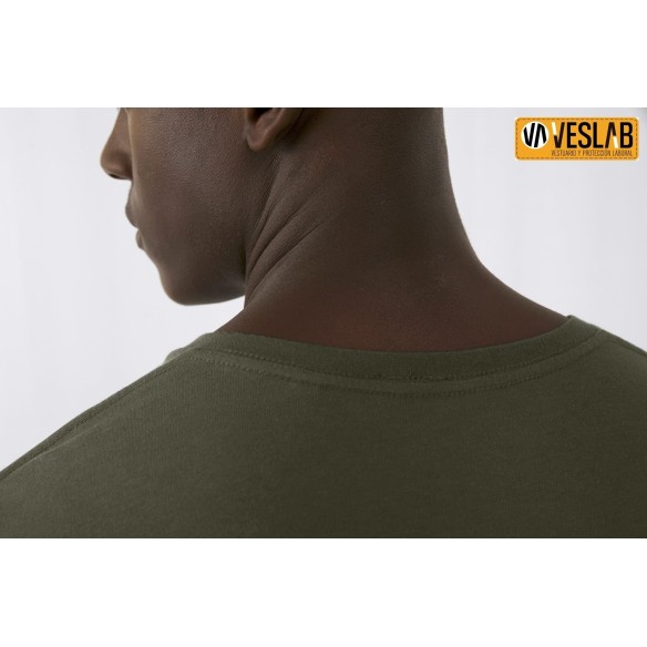 camiseta hombre cuello pico algodón orgánico 12