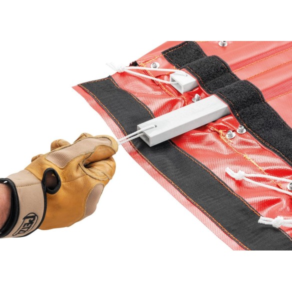 Petzl Nest Stretcher | Rescue equipment | VESLAB.COM