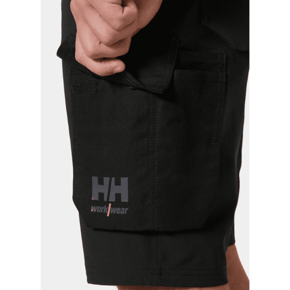 Oxford 4X HH Connect™ Bermuda Shorts: Lightness and freedom of movement