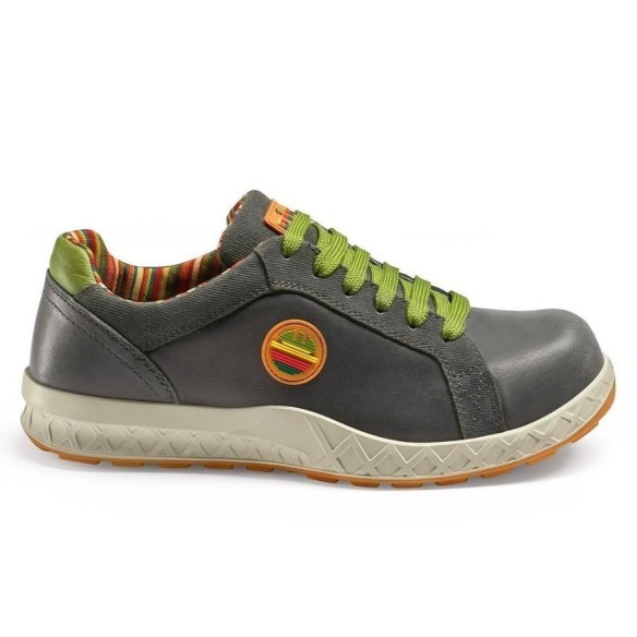 Dike Progress Footwear: Lightness and Protection for work environments