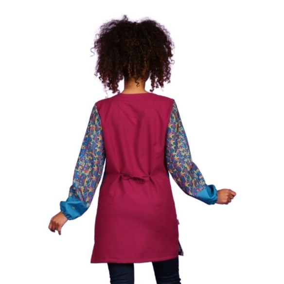 Teacher Coat Tetris Giraffe | Uniformes Lacla | Veslab