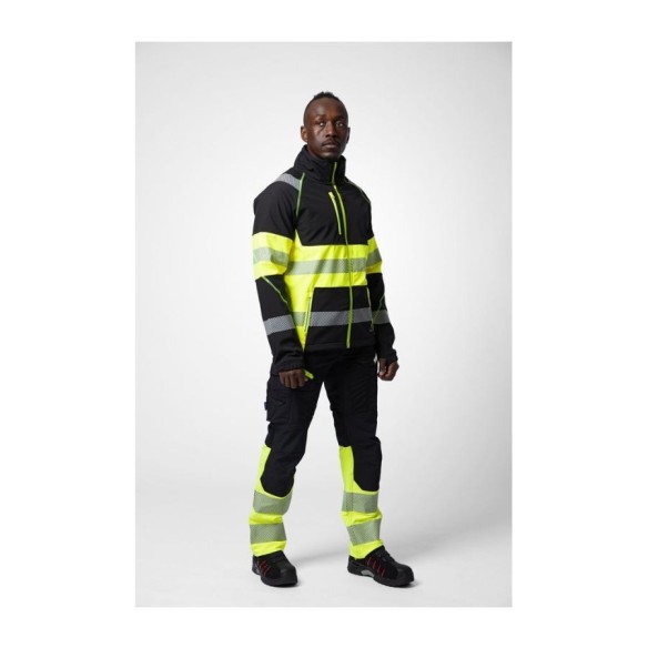 Softshell jacket with great breathability | Durable and adjustable