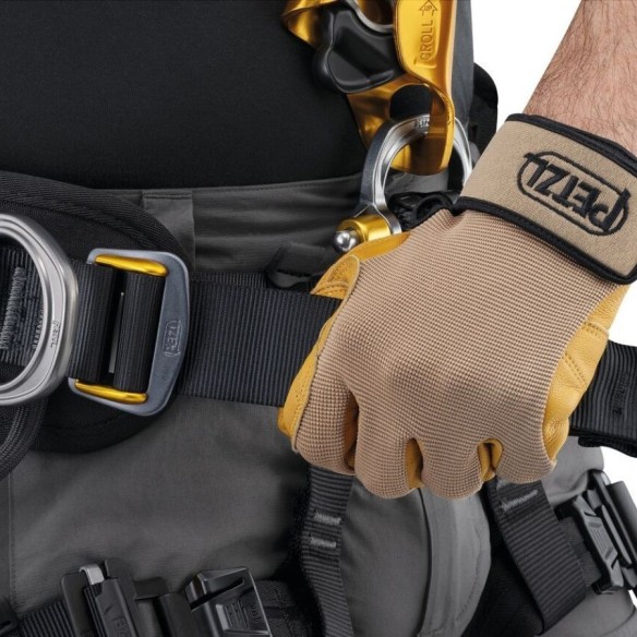 Arnés Petzl Astro 5